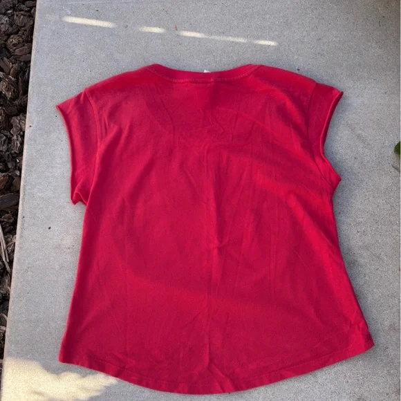 Hello Kitty Rainbow Cropped Red T-Shirt Women’s Size Medium - Picture 5 of 5